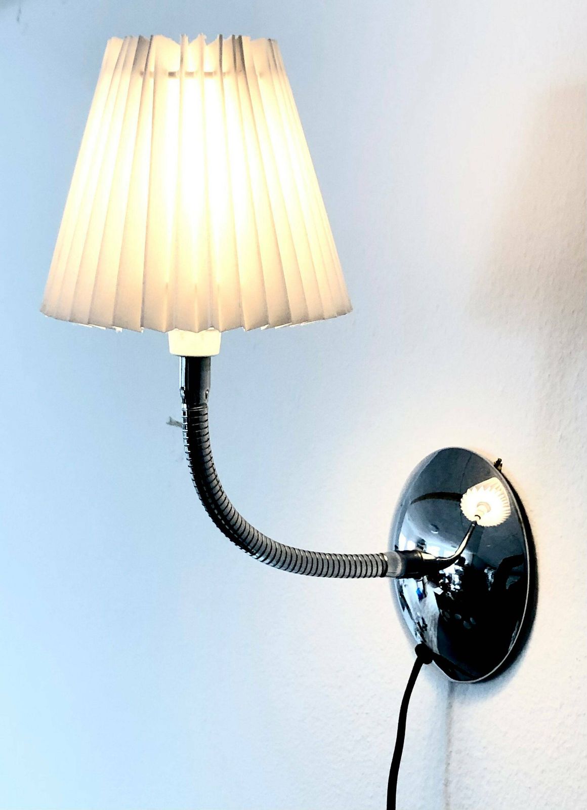 Cool Vintage Dutch Table Lamp In Chrome With Flexible Neck And White Pleated Shade   Design By Herda photo for sale