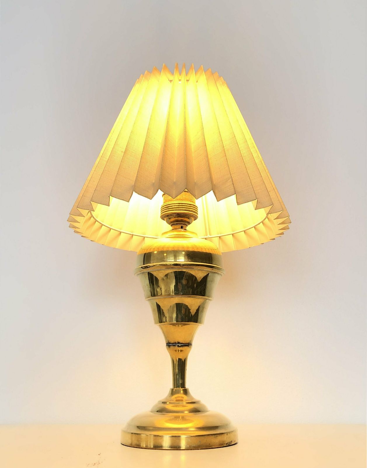 Danish Beautiful Vintage Art Deco Table Lamp With Brass Base And Beige Pleated Shade photo furniture