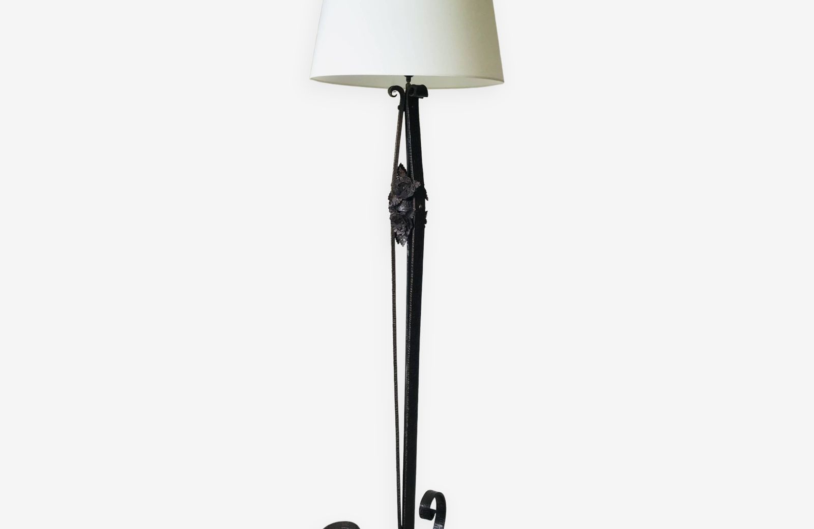 1661.0 Art Deco Wrought Iron Floor Lamp Decorated With Flowers, Circa 1930. photo