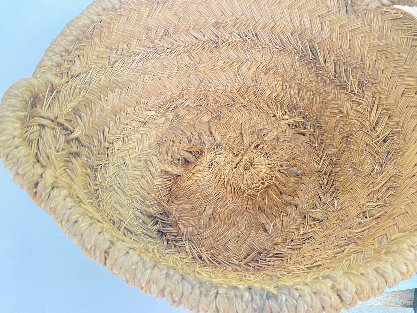photo furniture Basket In Rattan Rond Form Italy, Brown Color 1970