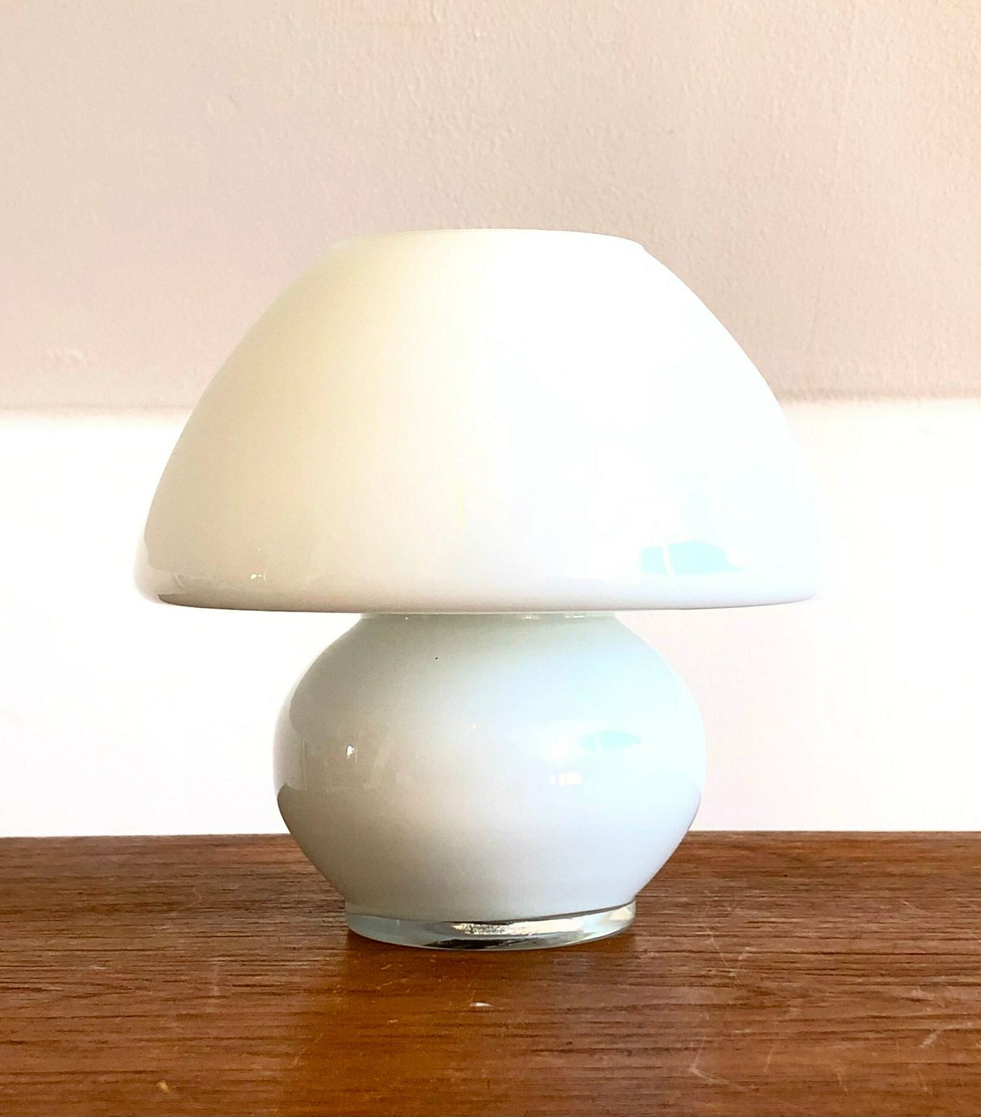 Danish Vintage Small Mushroom Mid Century Table Lamp In Minimalist White Glass With Cozy Glow   Design By Odreco Belysning photo 133.0