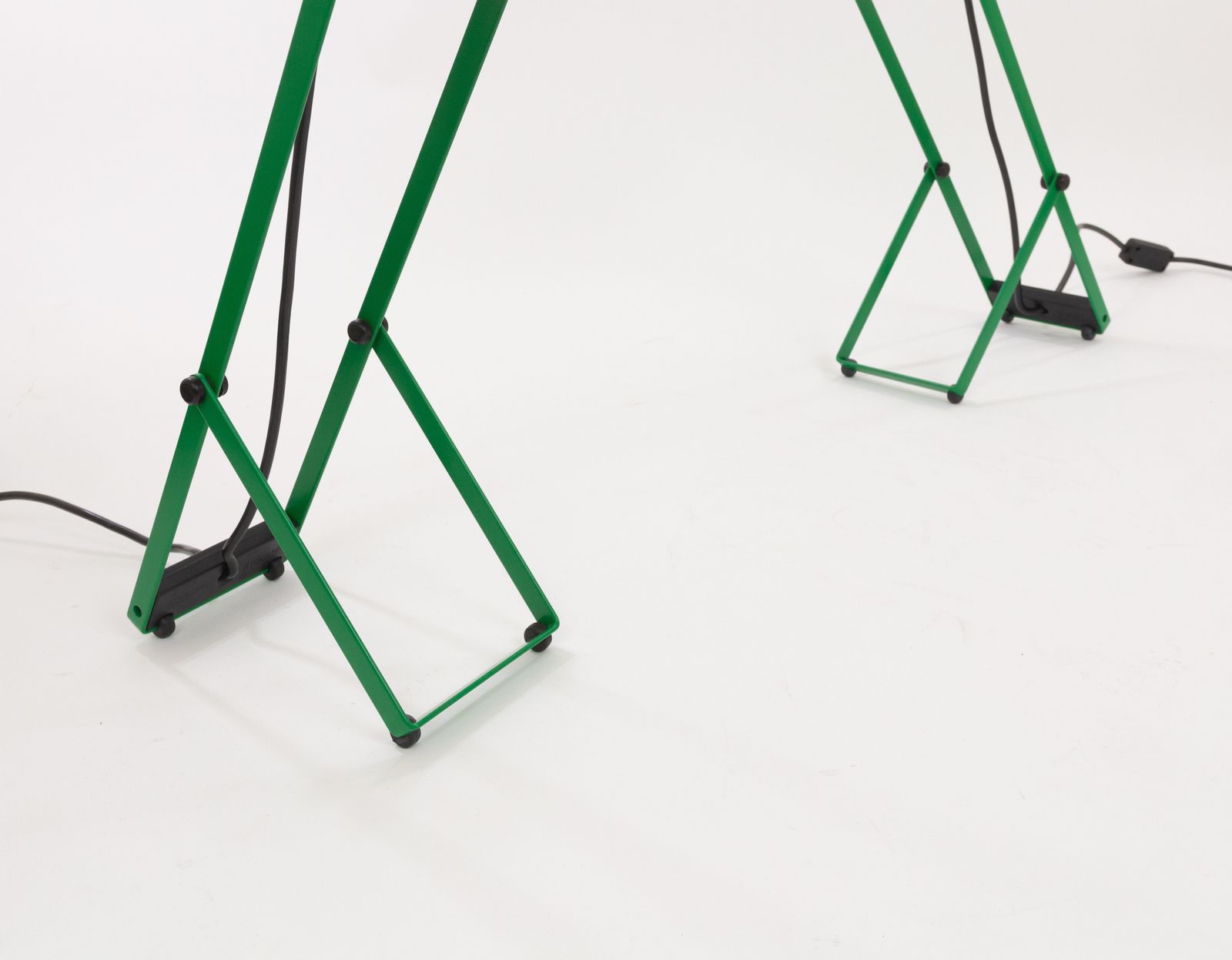 Pair Of Green Sintesi Table Lamps By Ernesto Gismondi For Artemide, 1970s photo 900.0