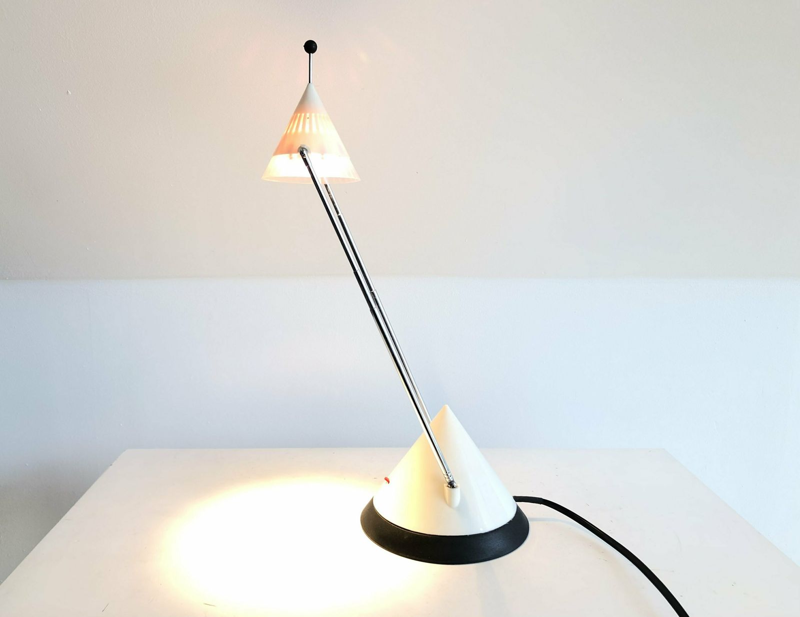 French Vintage Space Age “Satellite” Table Lamp In Black And White Plastic   Design From Avant Premiere