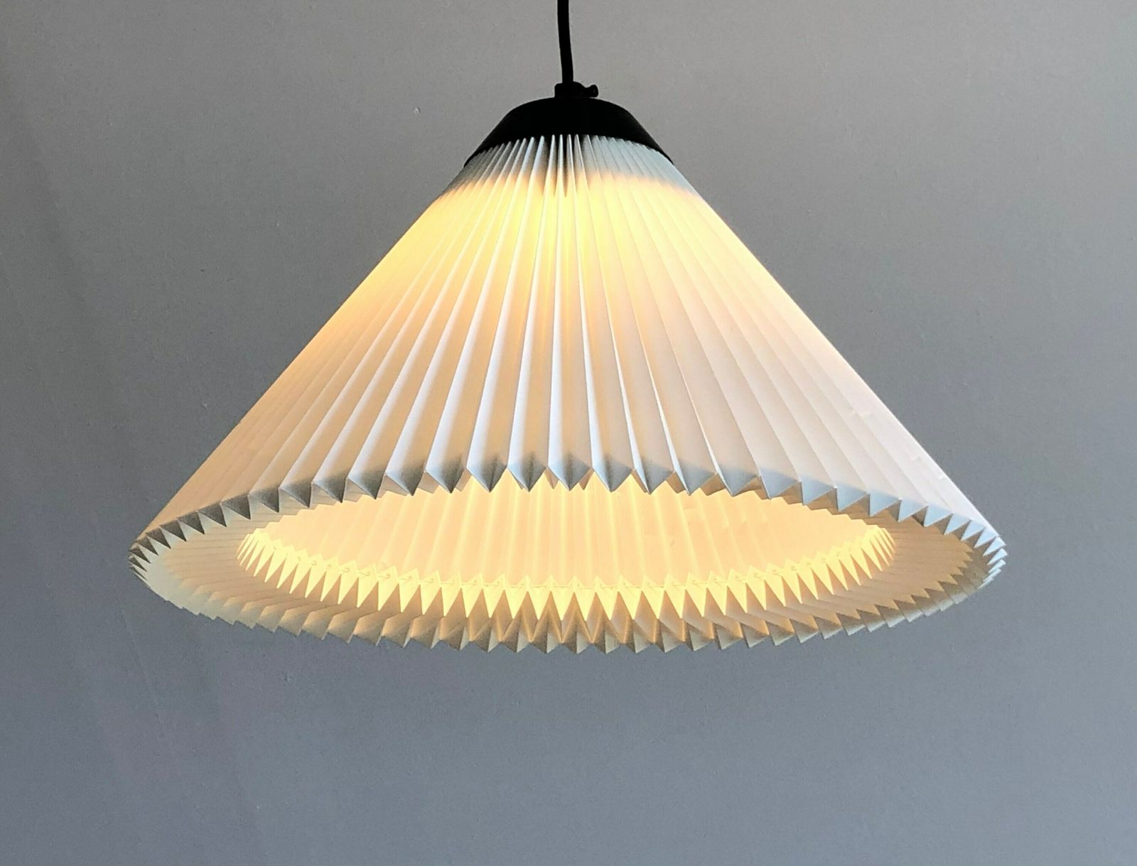 Vintage Le Klint Original Danish Mid Century Modern Pleated Ceiling Lamp In White   Design By Tage Klint In 1945 photo for sale