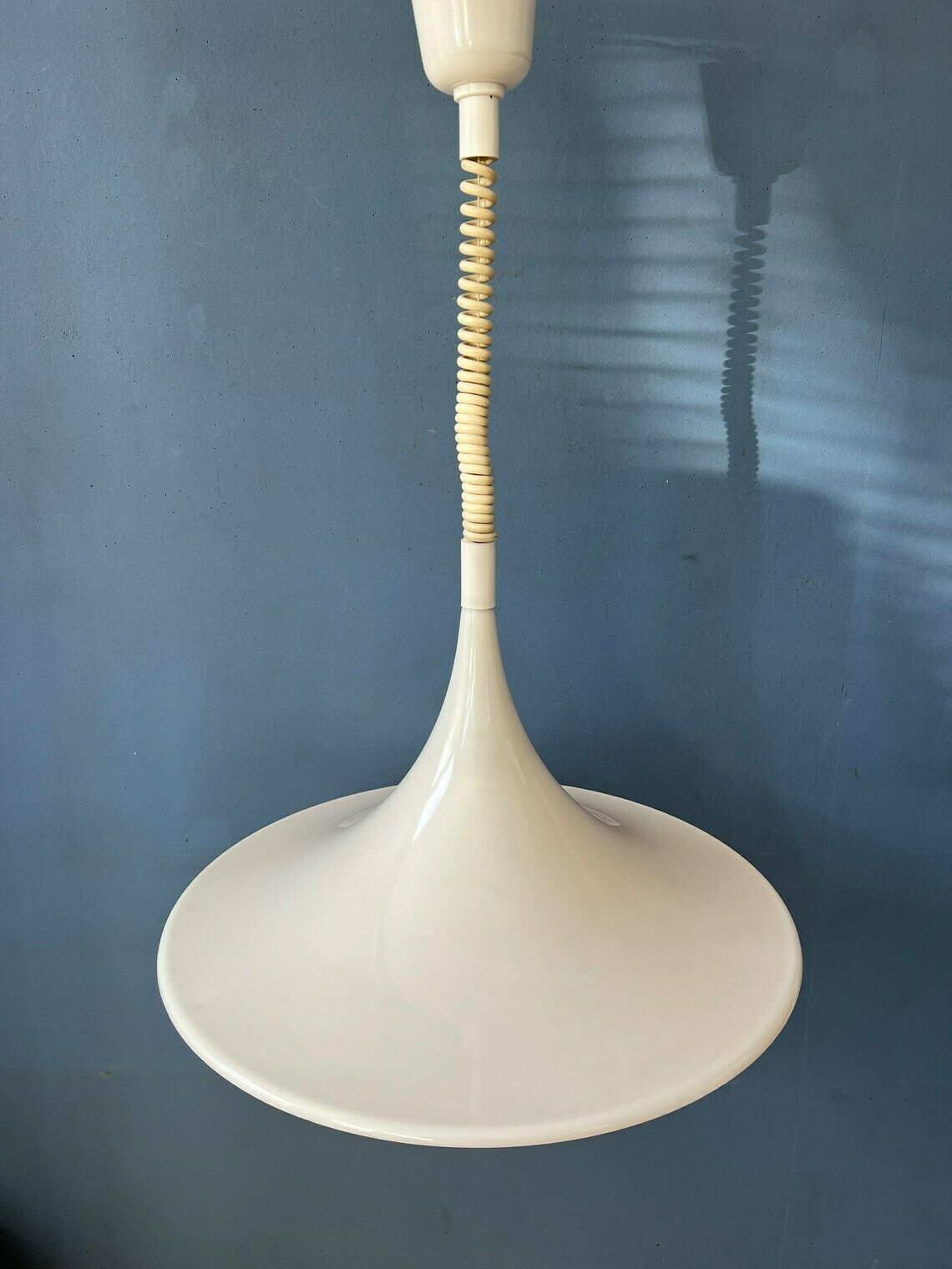 Mid Century Witte Space Age Heksenhoed Hanglamp photo 264.0