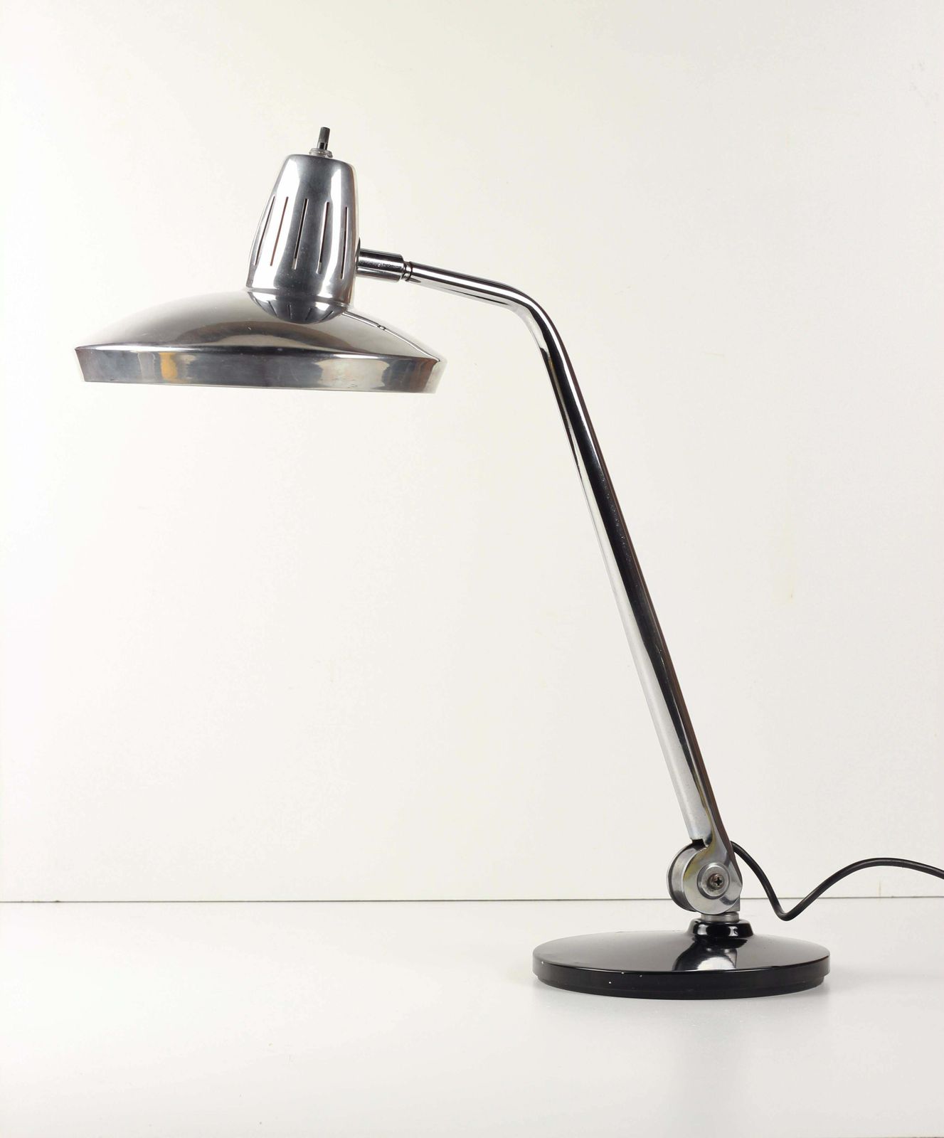 Chrome And Aluminium Fase Desk Lamp Modelos Patentados Madrid Espana photo buy