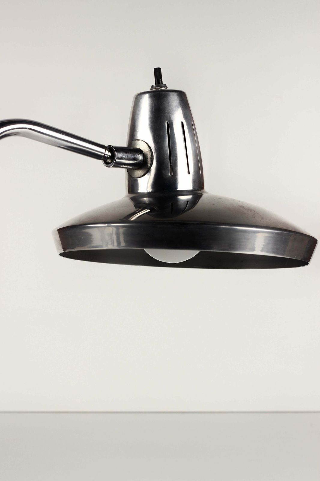 Chrome And Aluminium Fase Desk Lamp Modelos Patentados Madrid Espana photo 878.0