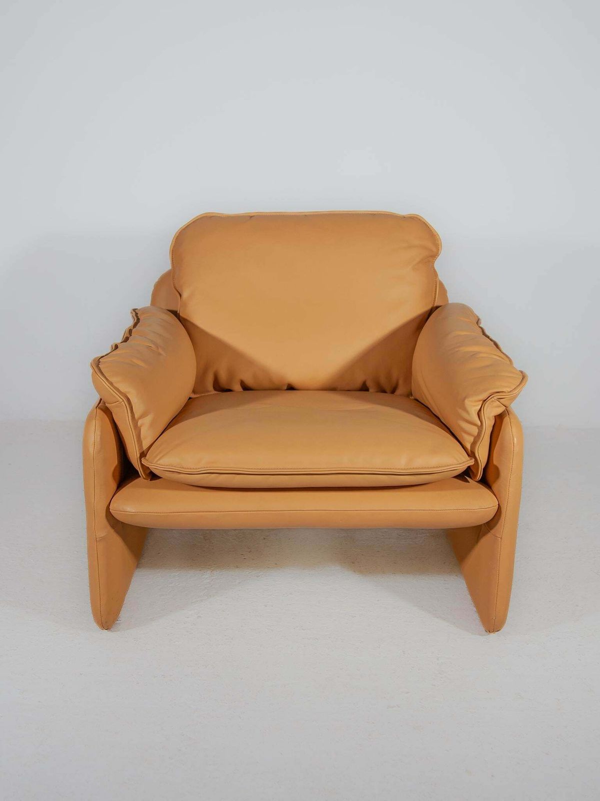 Set Of 2 Ds 61 Armchairs Camel Leather Designed By De Sede, 1970s photo for sale