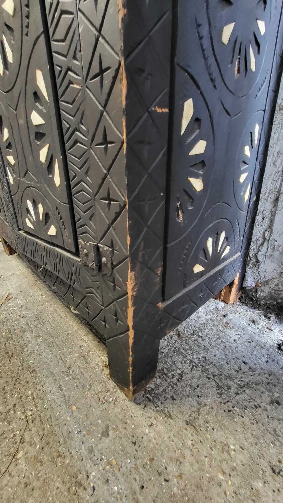 photo furniture Dark Wardrobe