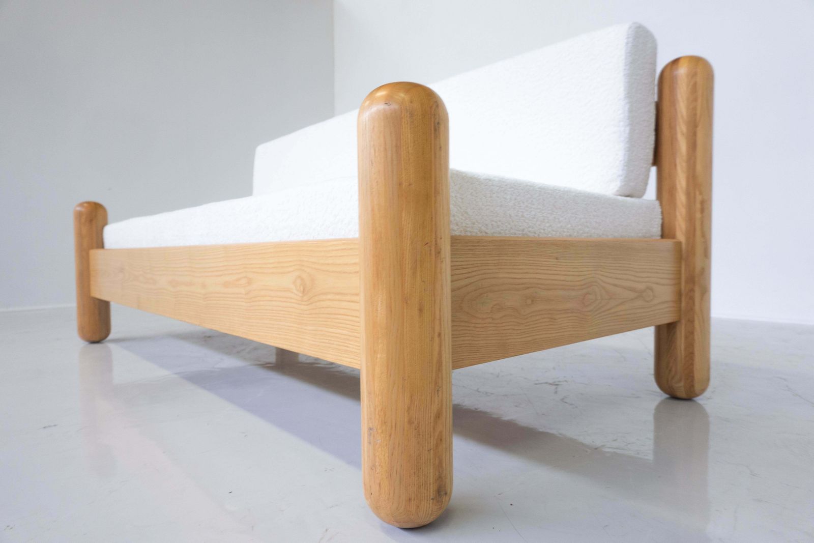 Mid Century Modern Italian Sofa, Wood And White Boucle Fabric, 1970s photo Furniture