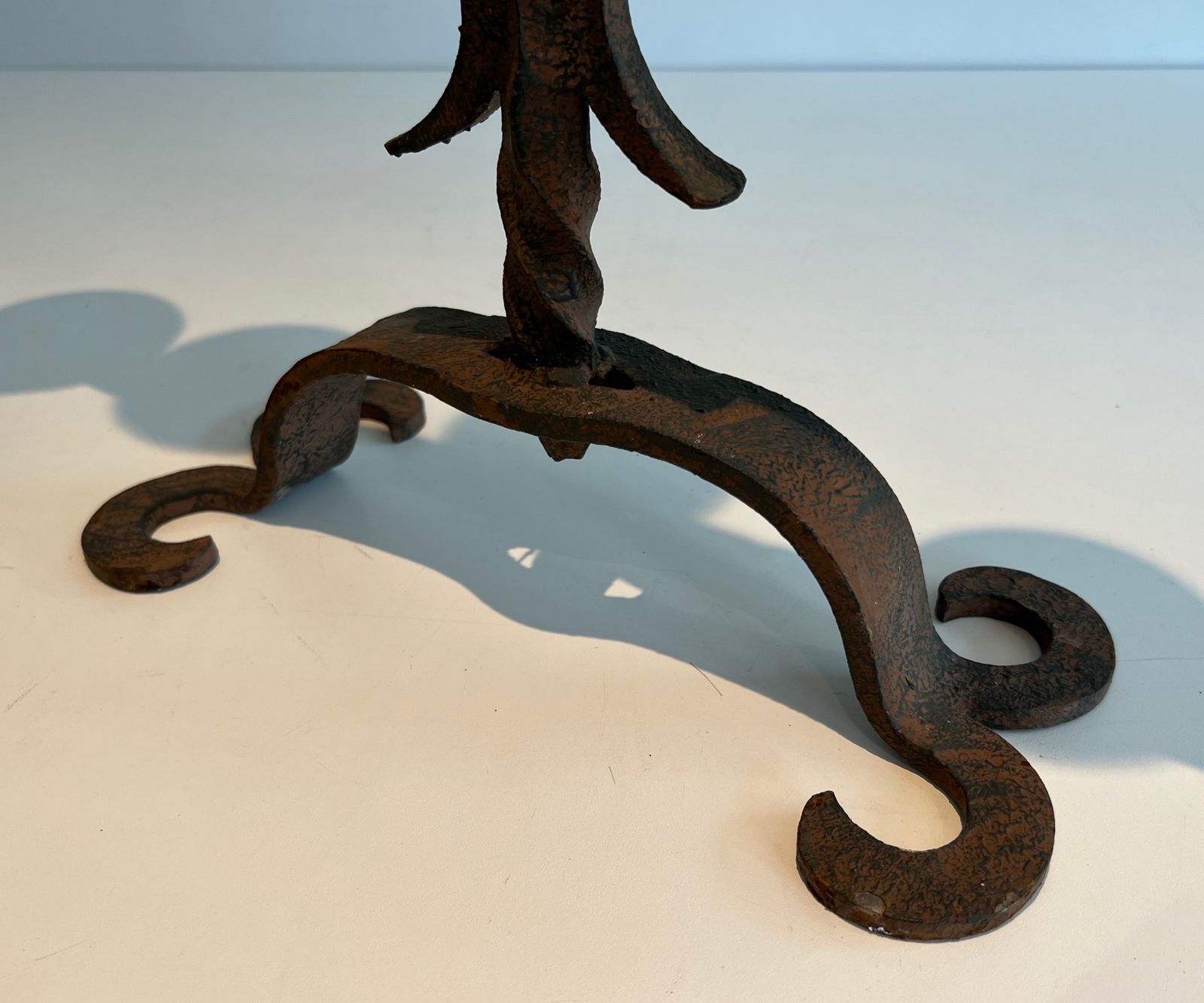 photo for sale Wrought Iron Candelabra With 5 Arms Of Lights