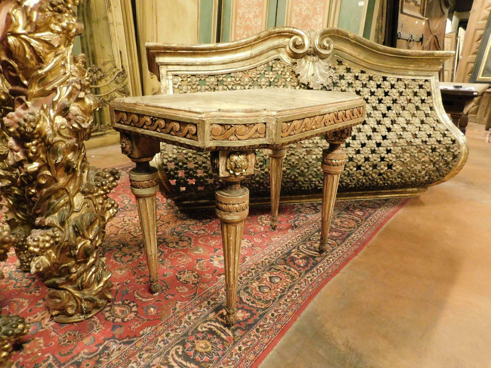 Furniture Console Table In Lacquered And Gilded Wood With Floral Motifs, Alabaster Top photo