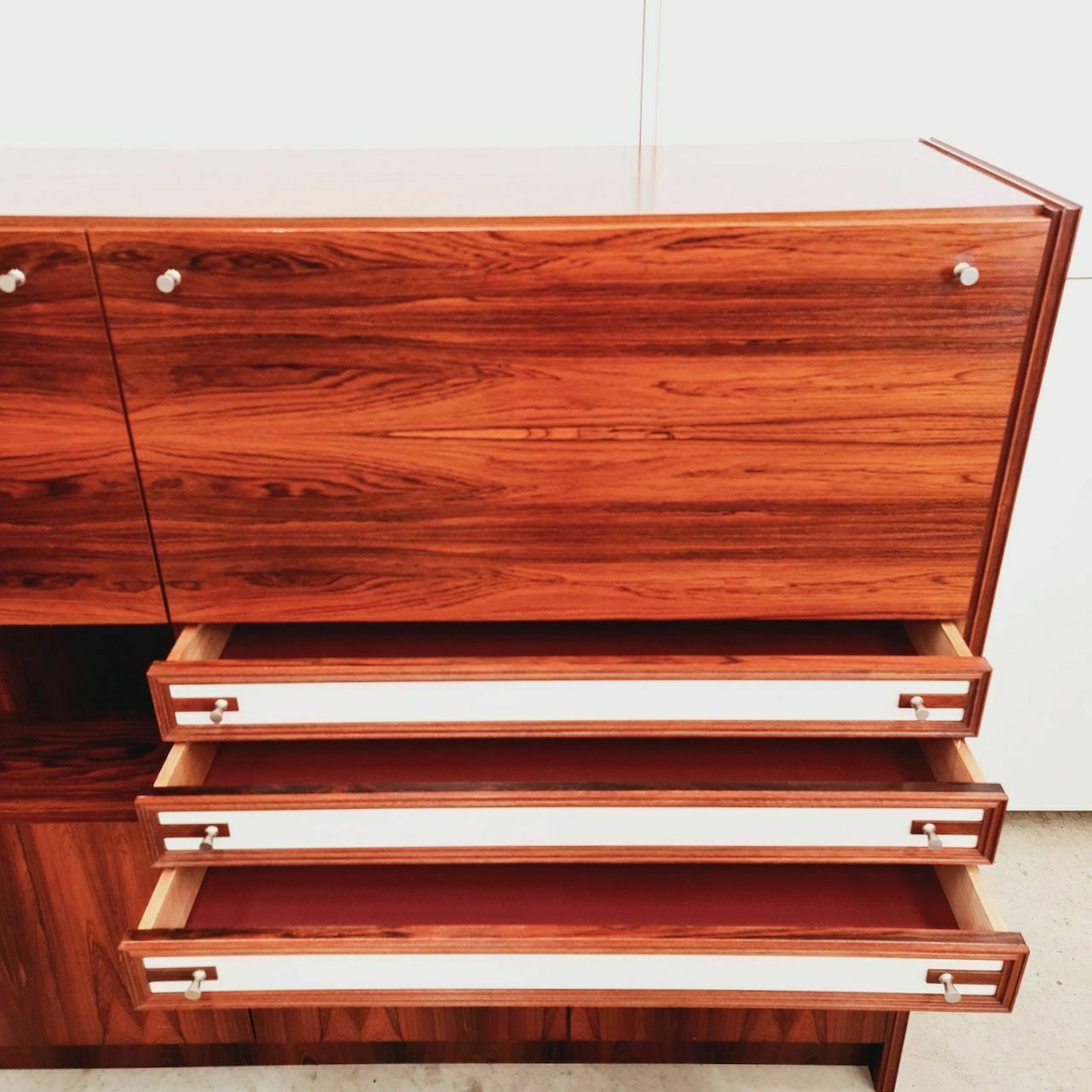 Zengel Verhoogd Dressoir, Jaren 1940 photo vinterior