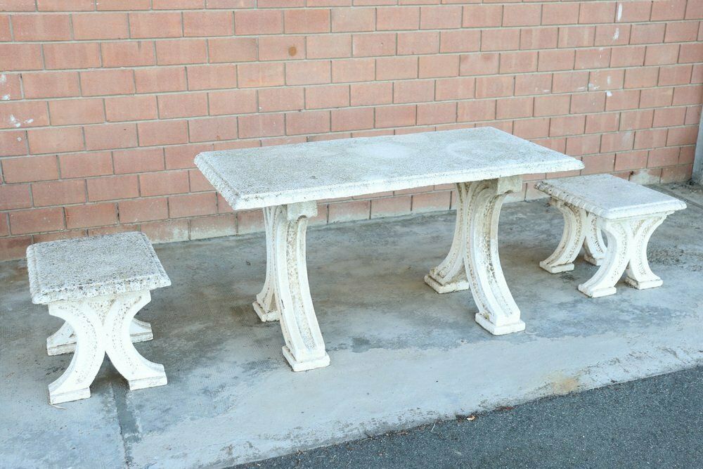 Early 20th Century Garden Table And Stools, Set Of 3 photo vinterior