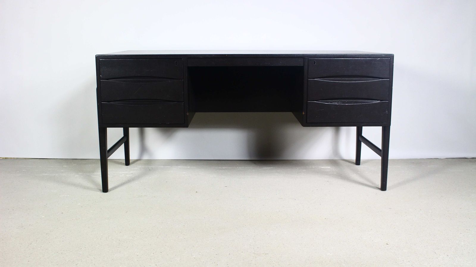 Vintage Arne Vodder Desk, Denmark 1960s photo furniture