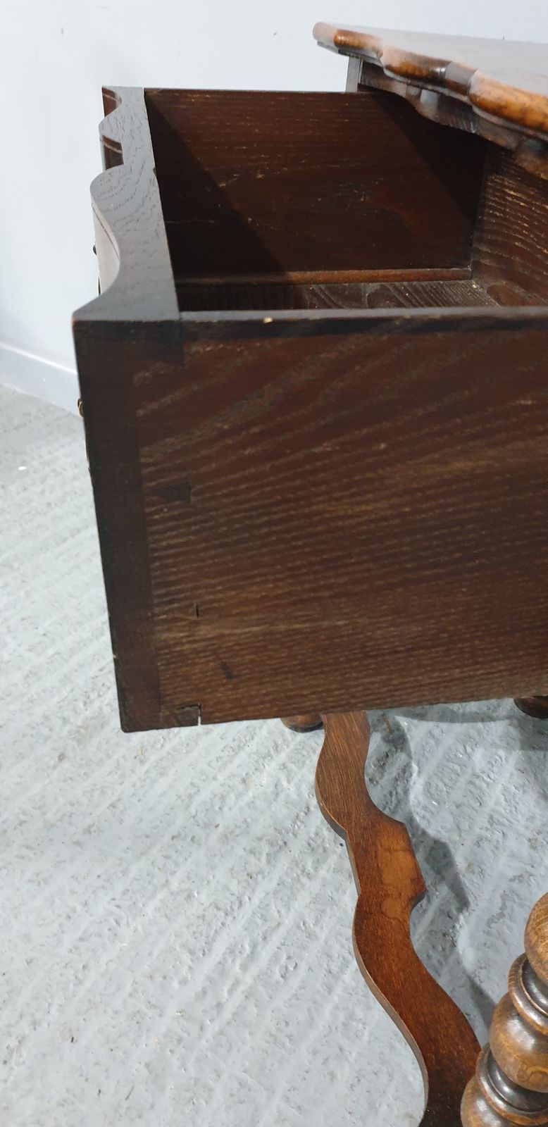 Very Good Oak Side Table, 1920s photo vintage