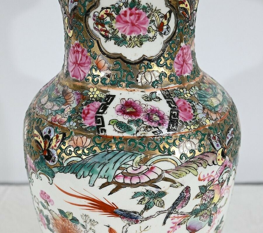 photo vinterior Canton Porcelain Lamp, China – Late 19th Century