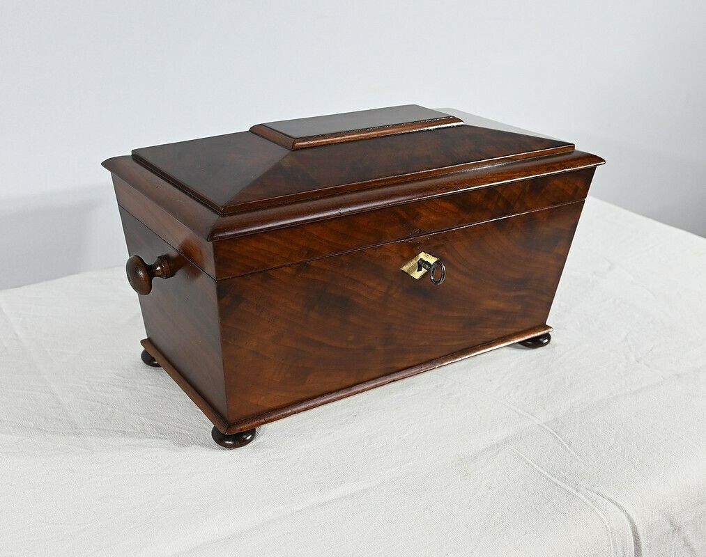Rare English Tea Caddy In Mahogany   Mid 19th Century photo 1285.83870991