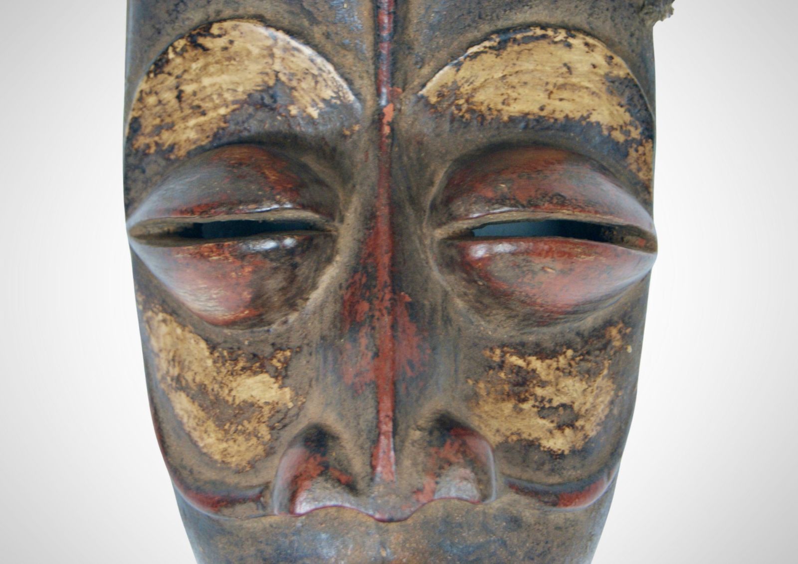 Ancestral Dan Mask 'Deangle' With Cowrie Shells Large photo buy