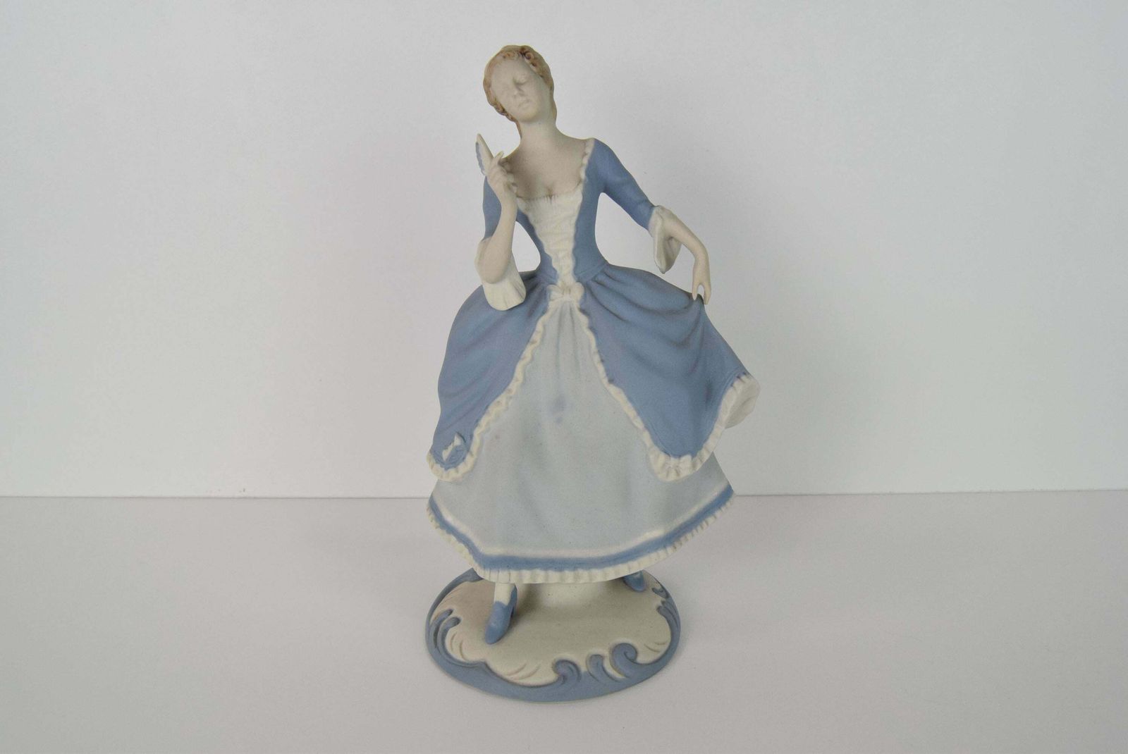 Porcelain Figurine Design Strobach, For Royal Dux, 1970's. photo furniture