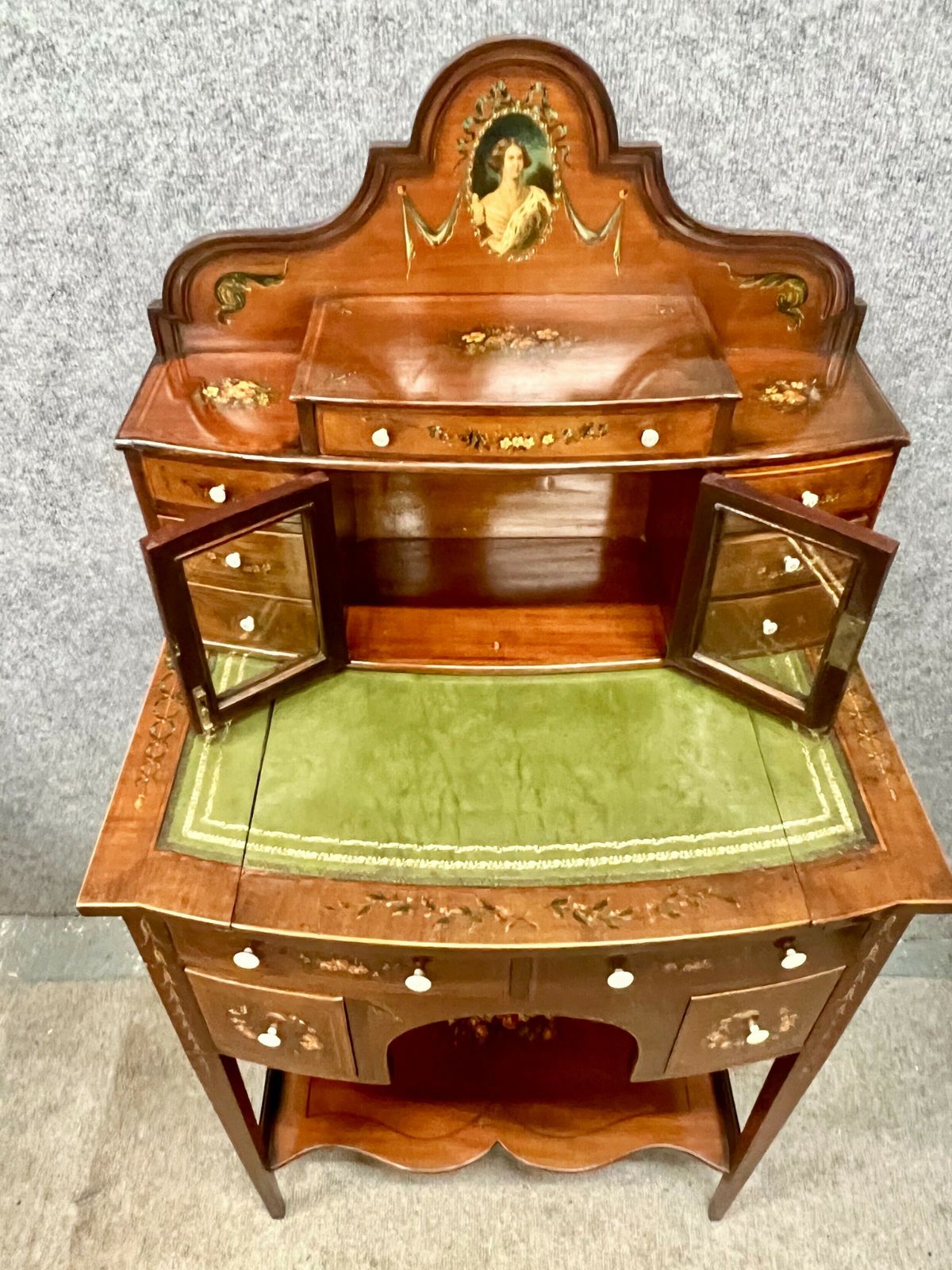 Beautiful Edwardian Ladies Desk Bonheur Du Jour photo 1425.0