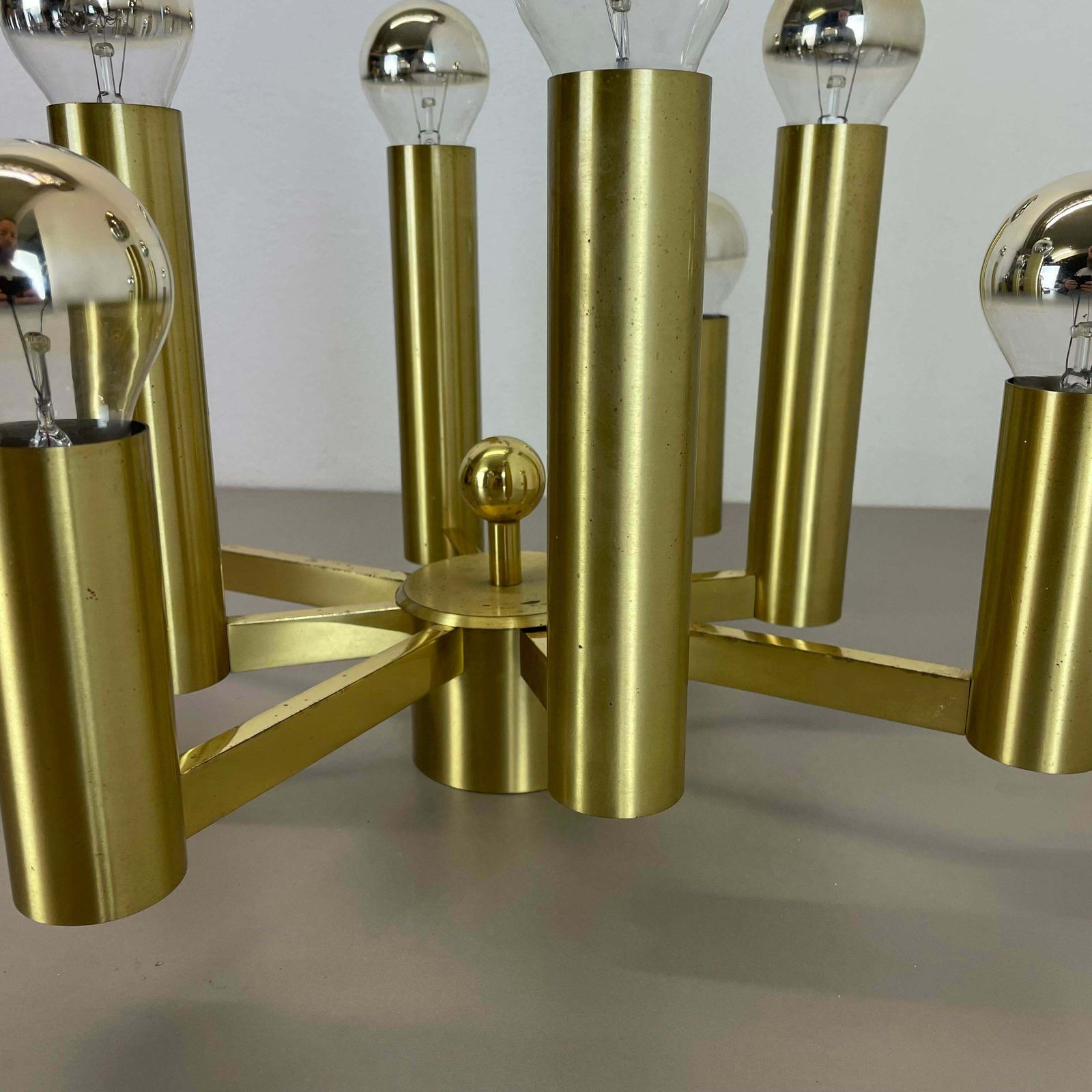 photo vintage Large Tube Brass 8 Bulb Stilnovo Style Flush Mount Ceiling Light, Italy 1960s