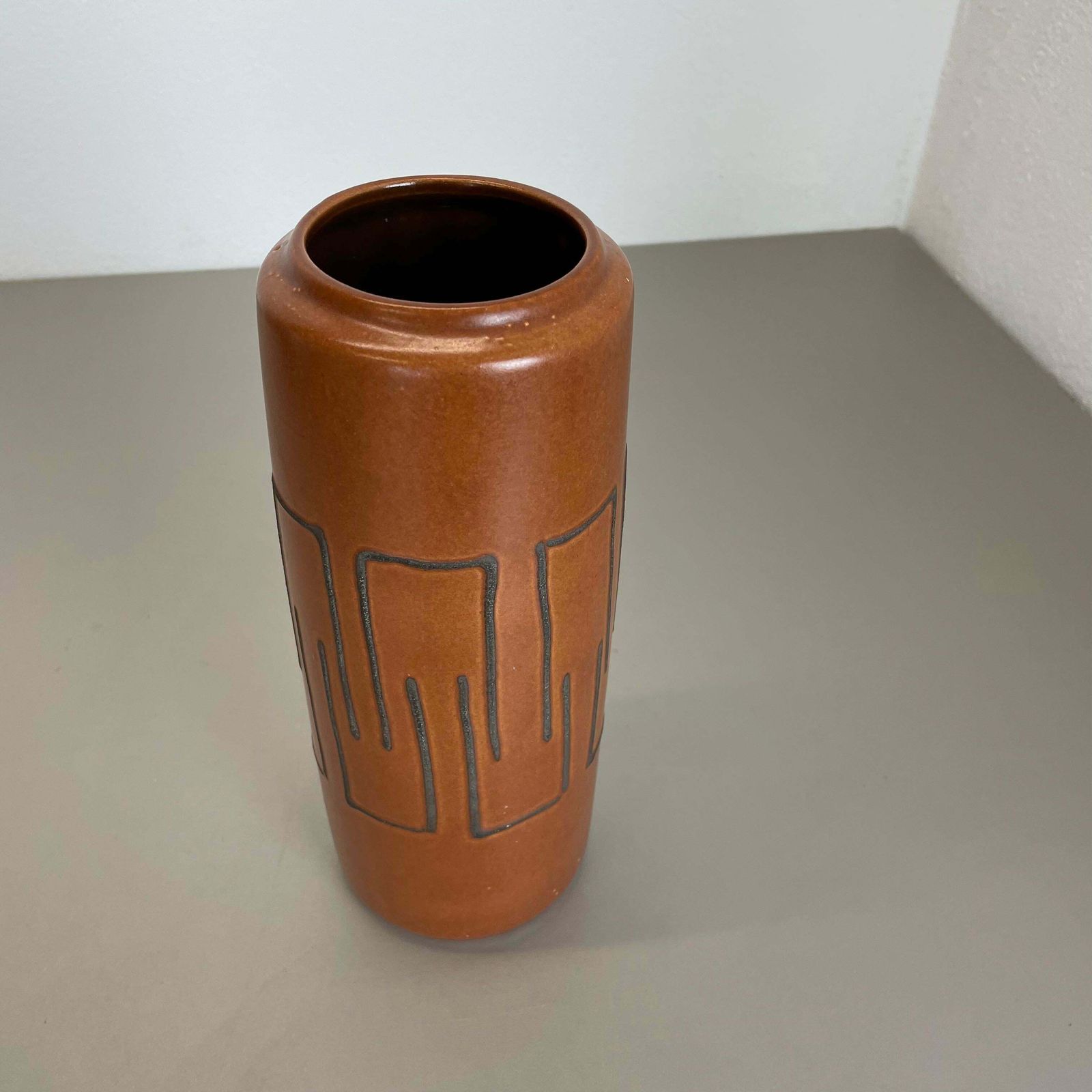 Extraordinary "Abstract Line" Tube Pottery Fat Lava Vase Scheurich Germany 1970 photo Home Decor