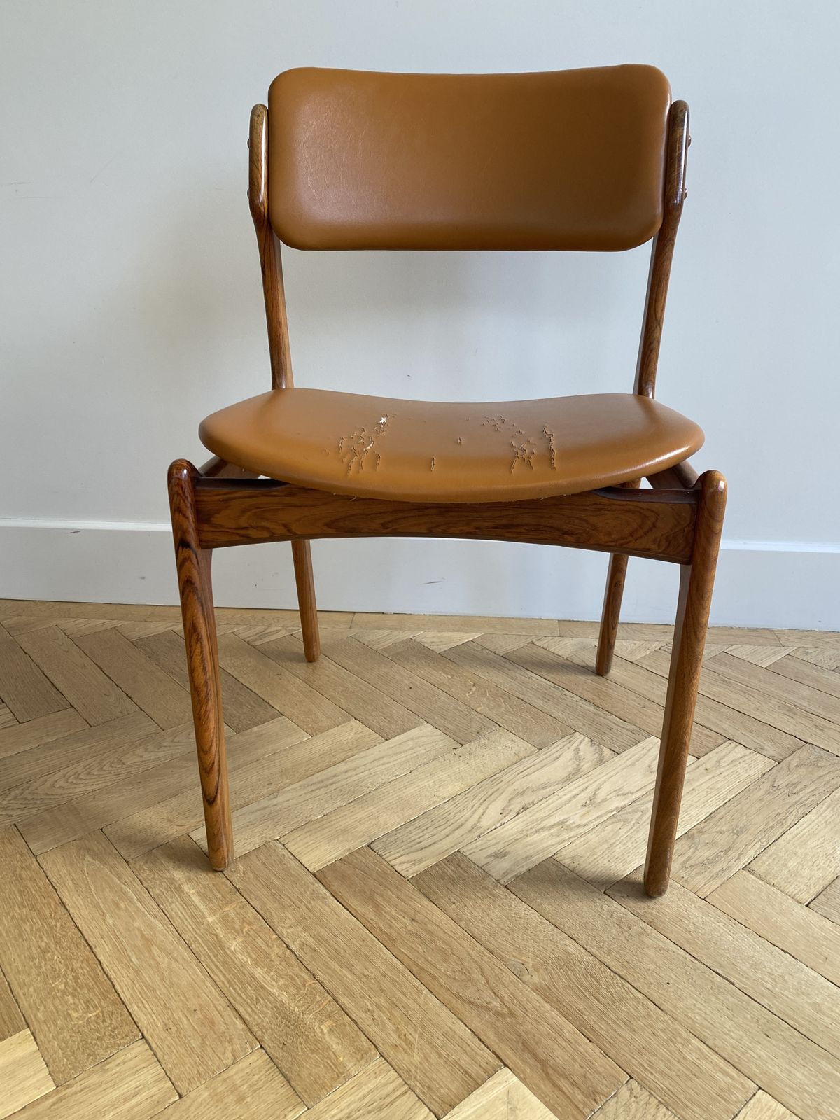 6 Model 49 Dining Chairs By Erik Buch For Odense Maskinsnedkeri (1960s) photo for sale