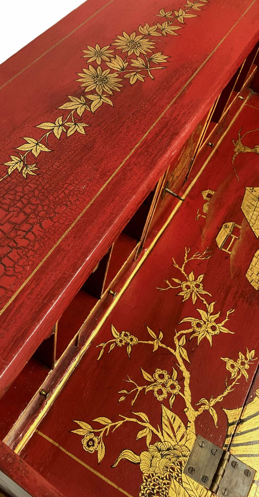 A George III Scarlet Gilt Japanned Desk photo vintage