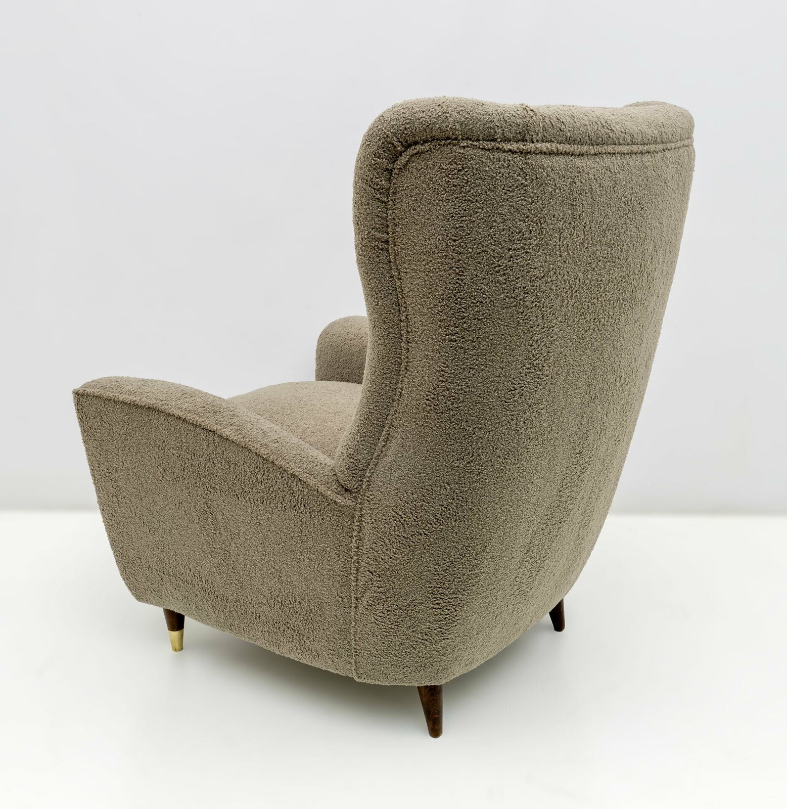 Gio Ponti Style Mid Century Modern Bouclè Poltrona Con Schienale Alto Di Isa Bergamo, 50 photo vintage