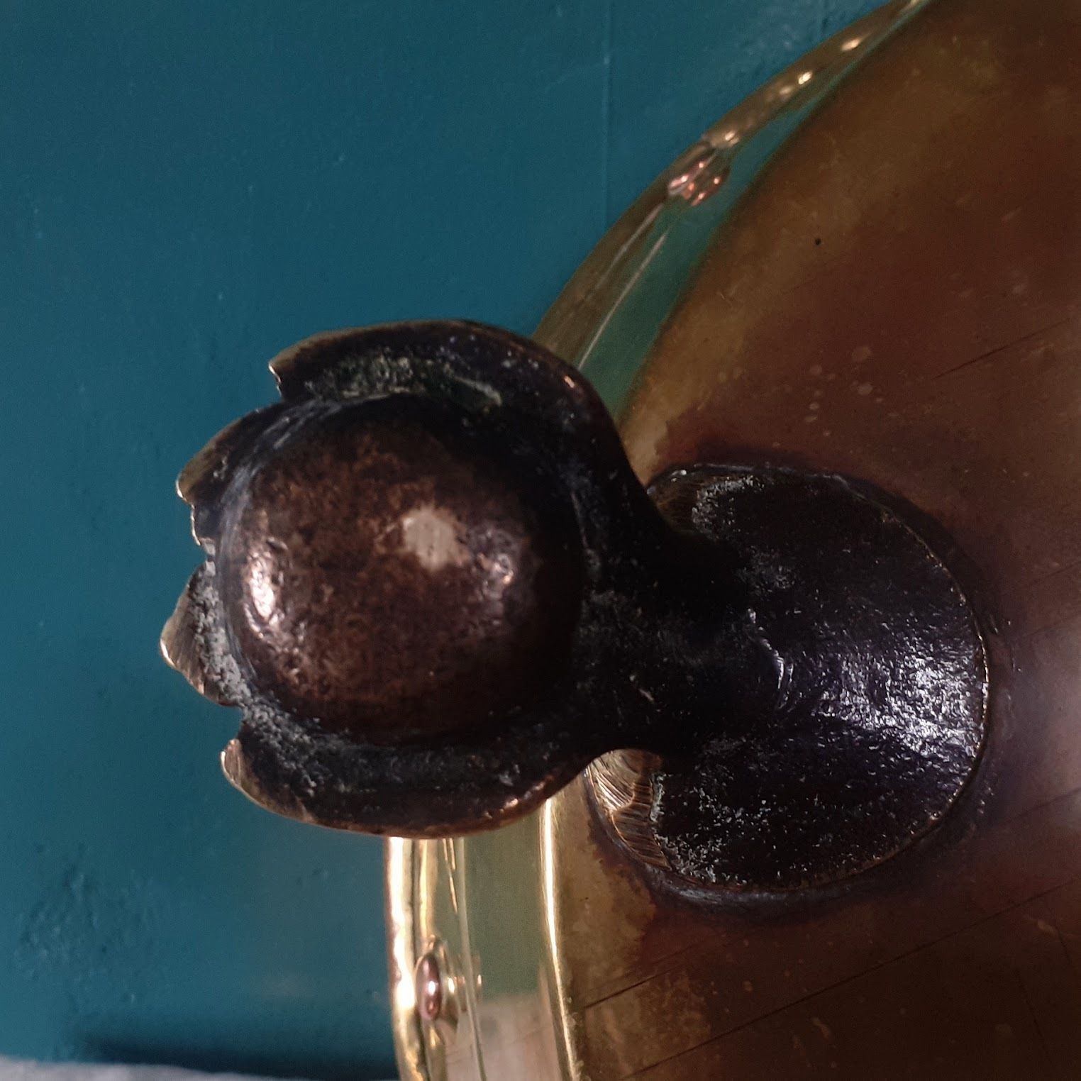 Antique Brass And Copper Riveted Jardiniere With Lion Paw Feet   Plant Stand photo Home Decor