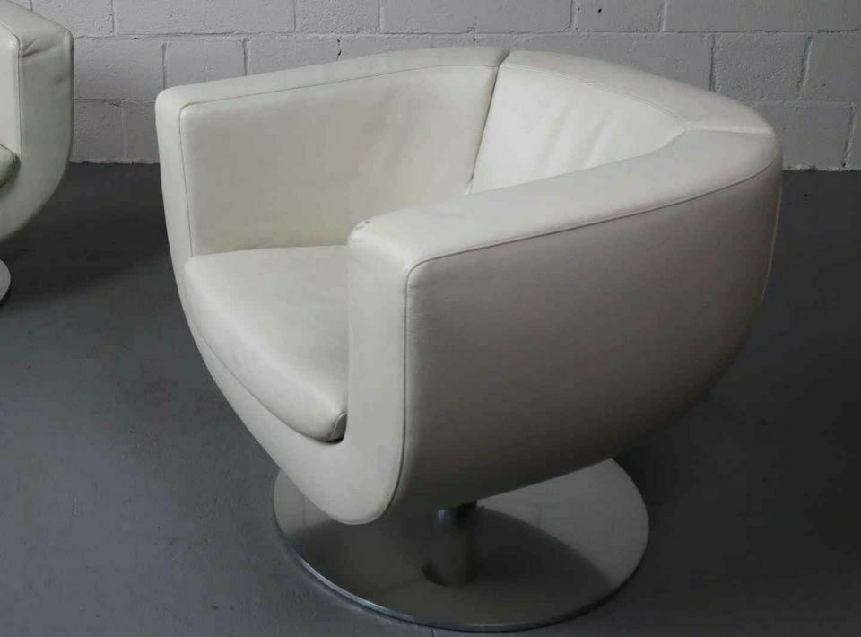 B&B Italia "Tulip" Leather Armchairs Designed By Jeffrey Bernett In 2000 photo buy