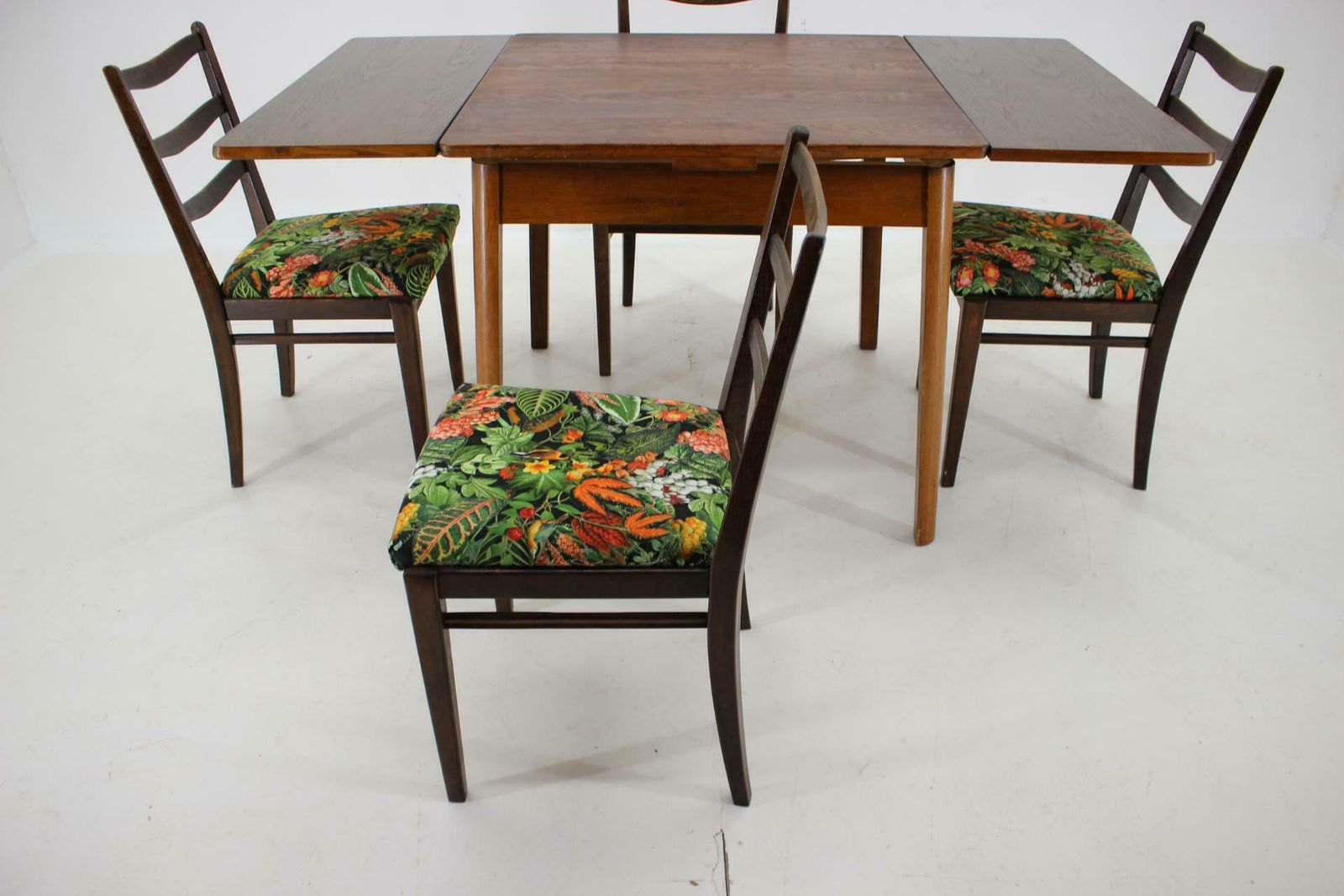photo furniture 1950s Dining Room Set By Jitona, Czechoslovakia