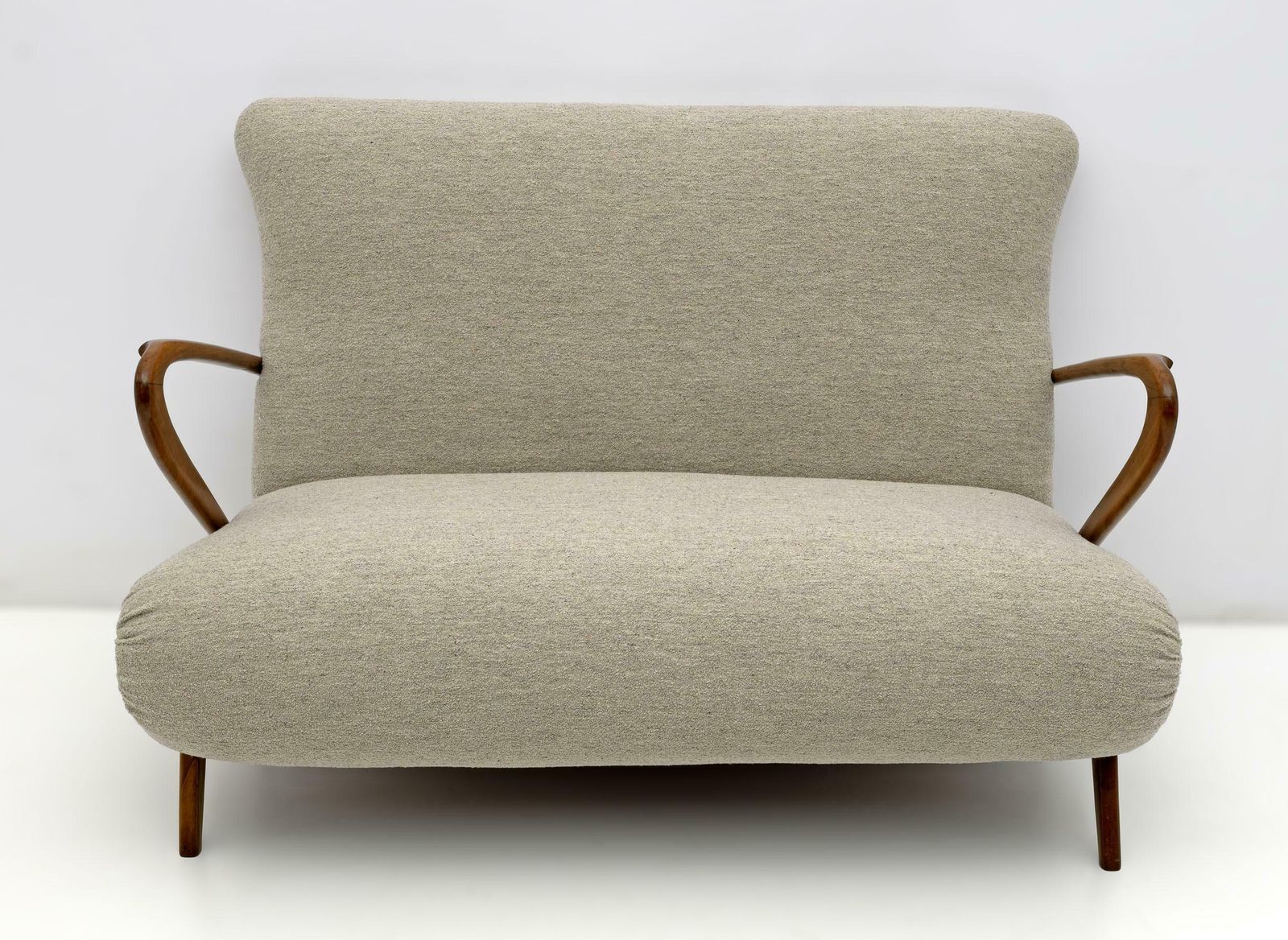 Guglielmo Ulrich Mid Century Modern Italian Bouclè Settee, 1950s photo Furniture