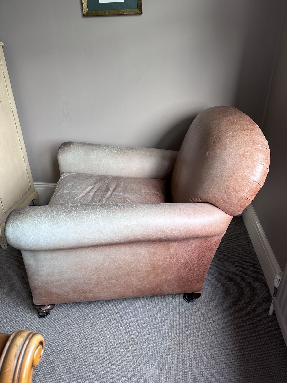 Pair Of Edwardian Leather Club Chairs photo Furniture