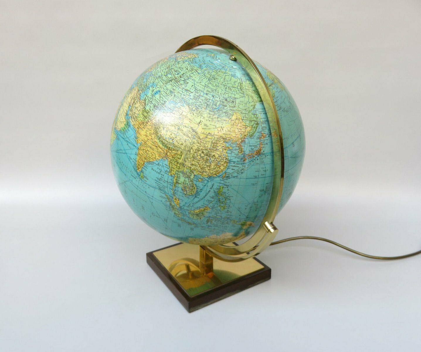 photo furniture Columbus Duo Earth Globe In Ball Brass, Wood, Mouth Blown Glass, 1960s