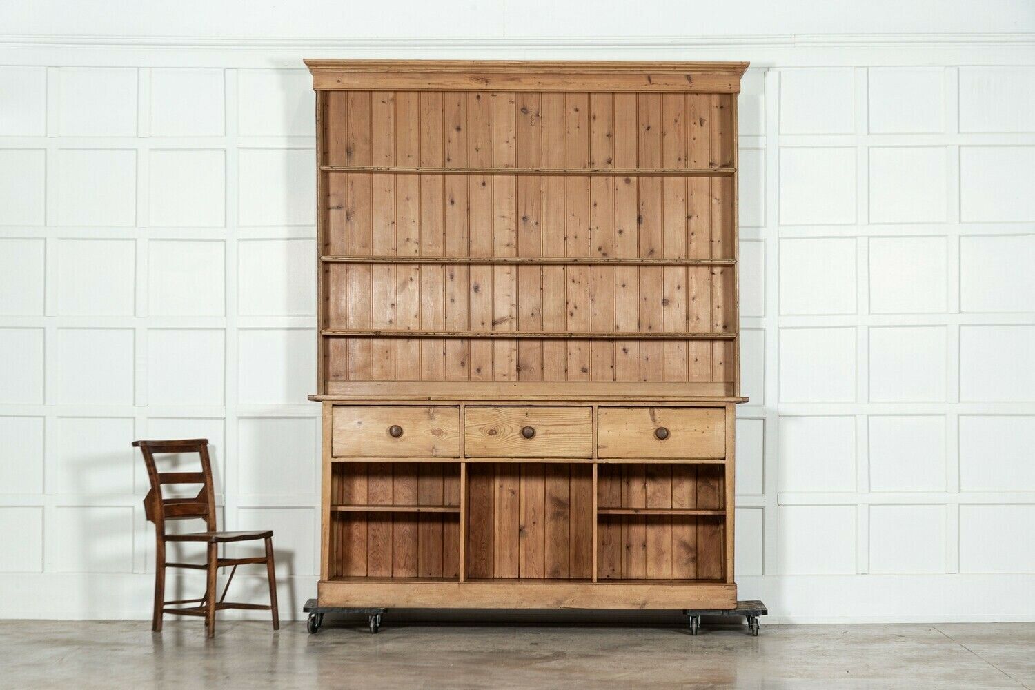 Large 19thc English Pine Dresser photo for sale