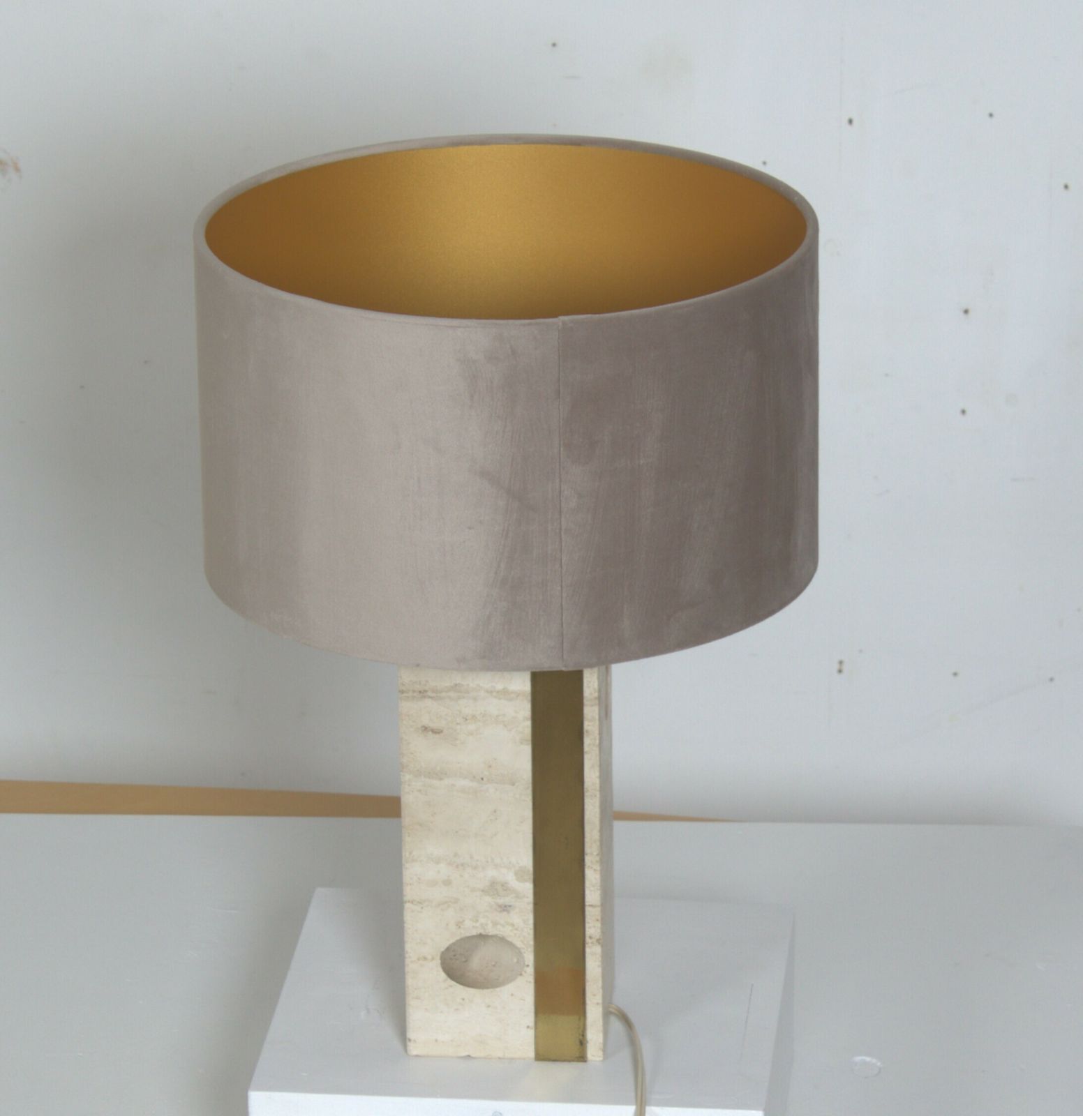 Mid Century Italian Table Lamp In Travertine Attributed To Fratelli Mannelli, 1970s photo vinterior