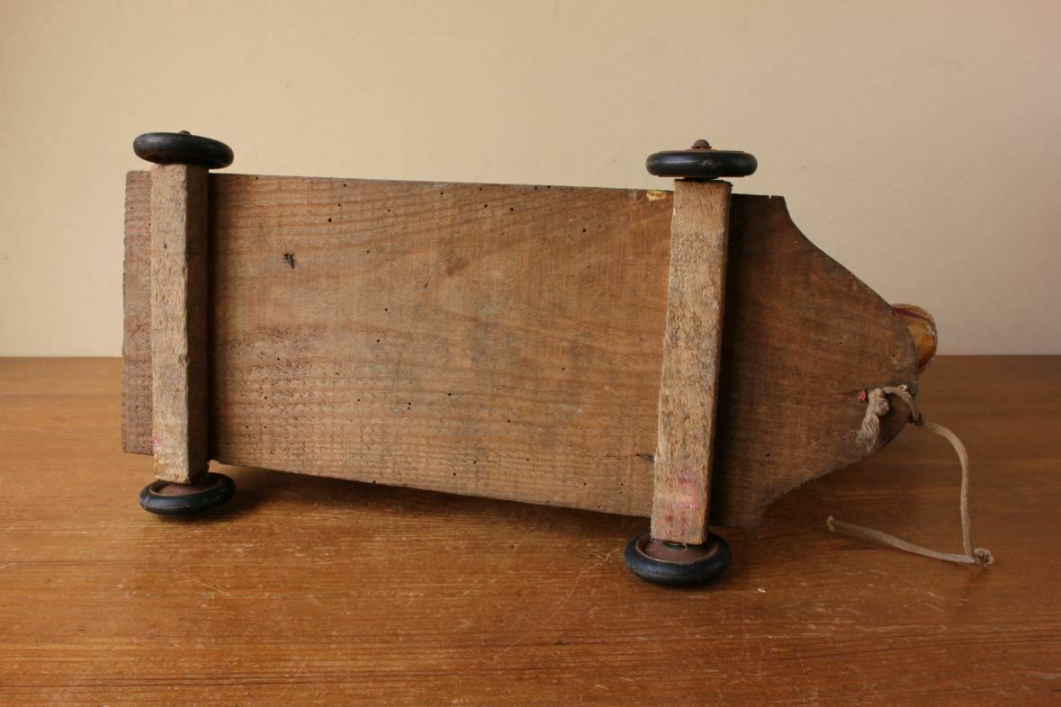 Art French Pull Along Lion. Paper Mache Model Animal Decorative Toy Trolley. photo