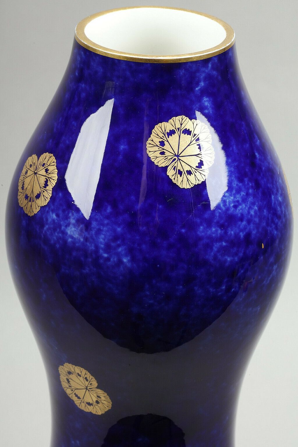 photo furniture Coloquinte Vase From The Manufacture Nationale De Sèvres