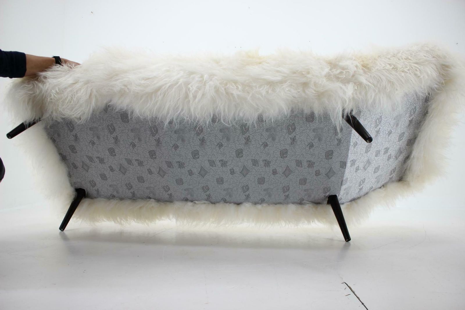 Furniture 1960s Exclusive Daybed In Sheep Skin photo