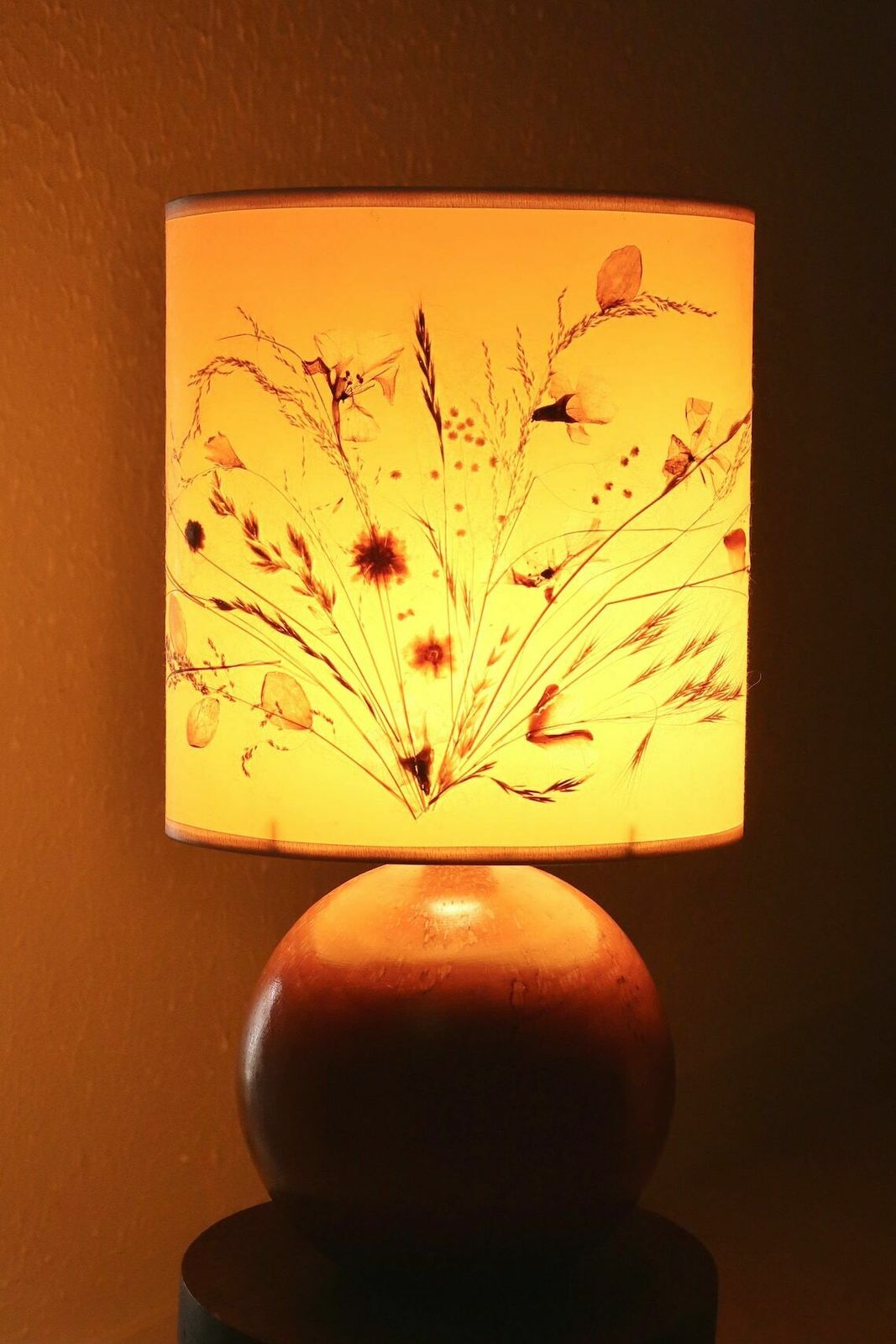 Wooden Table Lamp, Herbarium Shade With Dried Flowers, 1970s / Sphere, Ball, Minimalist, Boho Chic, Folk, Bohemian photo for sale