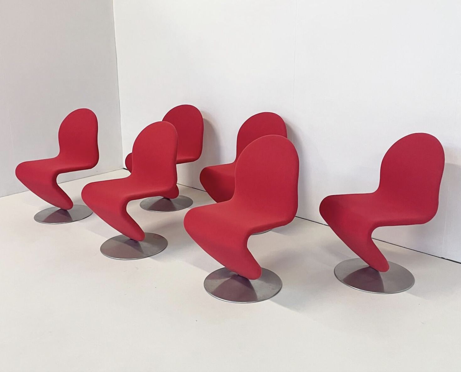 Mid Century Modern Set Of 6 Red System 123 Chairs By Verner Panton, 1973 photo vintage