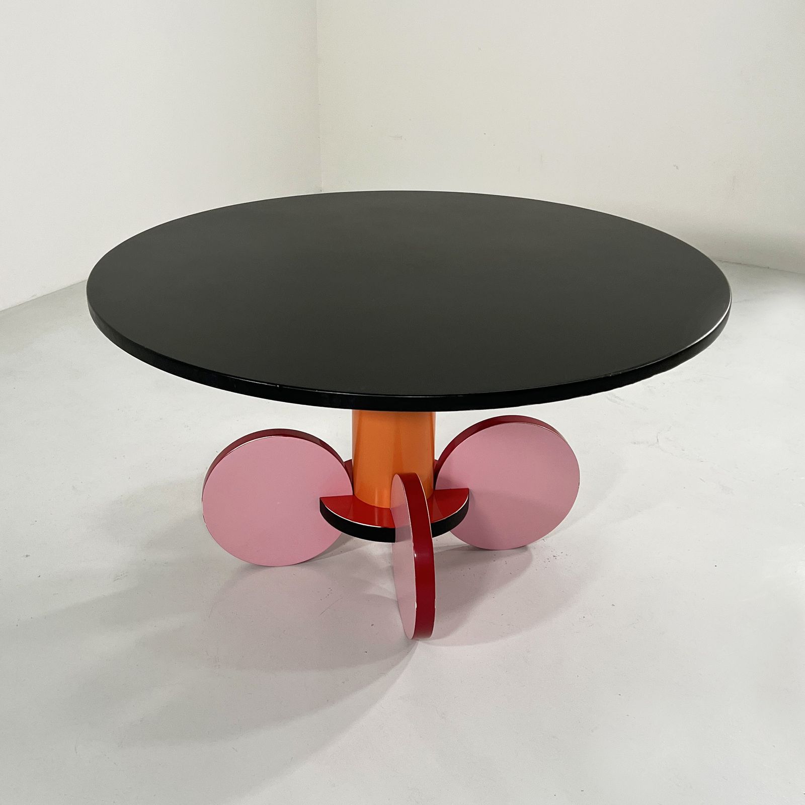Furniture La Festa Dining Table By Michele De Lucchi, 1980s photo