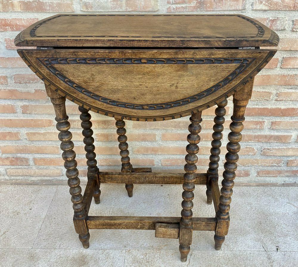 Round Folding Center Oak Table With Carved Top And Solomonic Legs, 1940s photo 1682.0