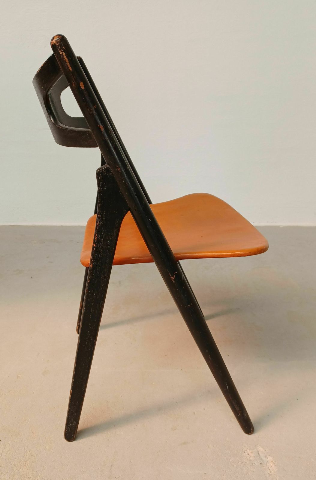 Patinated Hans Wegner Sawbuck Chair With Original Leather 1950s photo Furniture