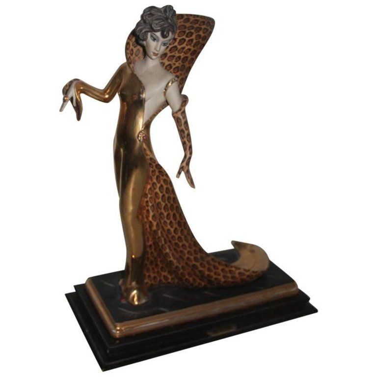 Capodimonte Sculpture Woman Vamp 1970s Italian Design Gold