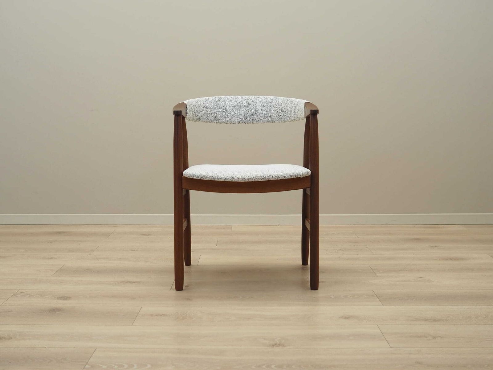 Teak Chair, Danish Design, 1970s, Production: Denmark photo furniture