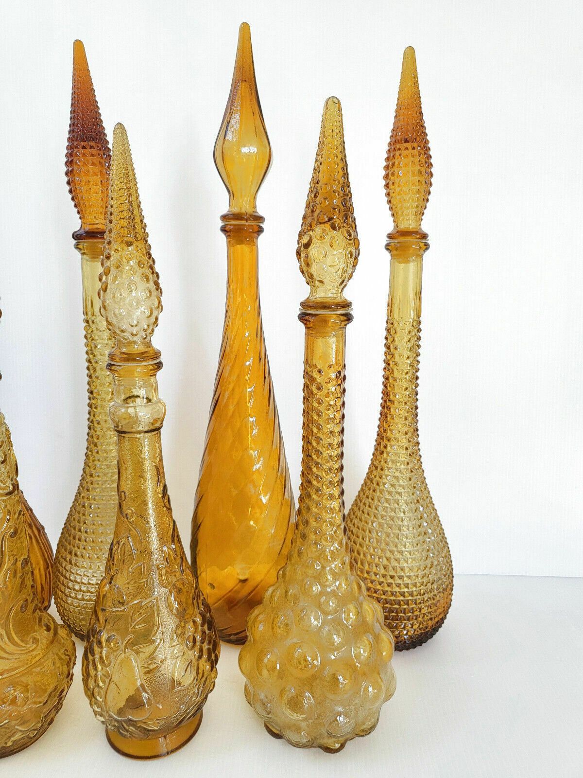 Set Van 21 Vintage Italiaanse Glazen Flessen En Karaffen, Ca. Jaren 1960 photo vintage