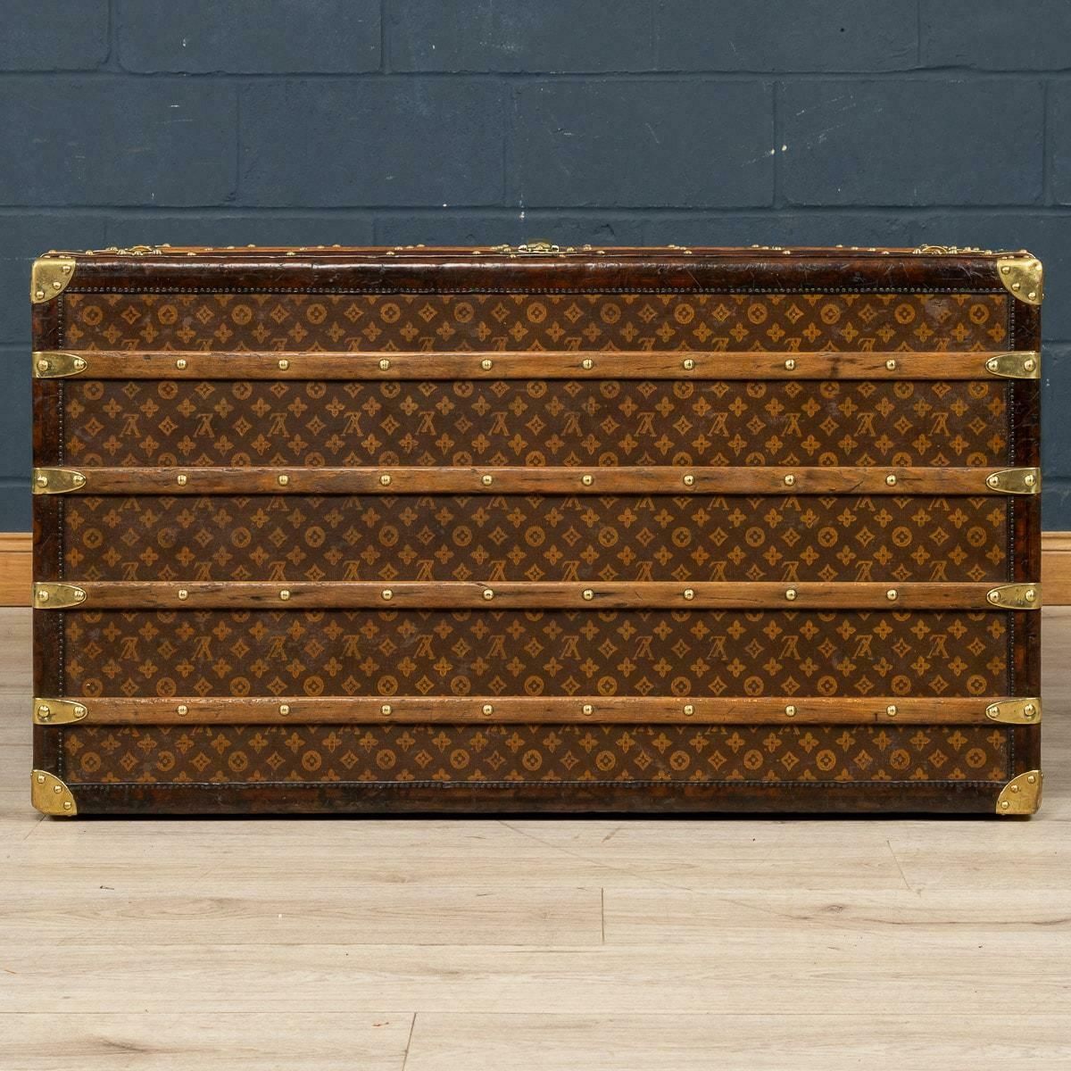 20th Century Louis Vuitton "Malle Haute" In Monogram Canvas, France, C.1910 photo vinterior